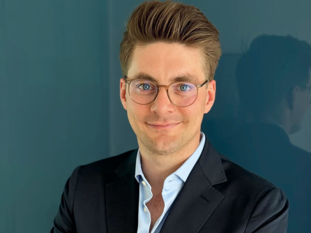 Dr. Alexander Holler